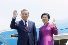 Le secrétaire général du Parti communiste du Vietnam et président vietnamien To Lam et son épouse. Photo : VNA