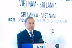 Le dirigeant To Lam au Forum de coopération commerciale, d’investissement et de tourisme Vietnam–Sri Lanka. Photo : VNA