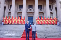 Le président de Sri Lanka, Anura Kumara Dissanayake, le secrétaire général du Parti communiste du Vietnam et président vietnamien, To Lam (gauche), à Colombo. Photo : VNA