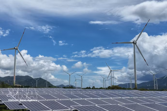 Khanh Hoa dispose de nombreux atouts pour mettre en œuvre des projets dans les énergies renouvelables et les nouveaux secteurs de l’énergie. Photo: VNA