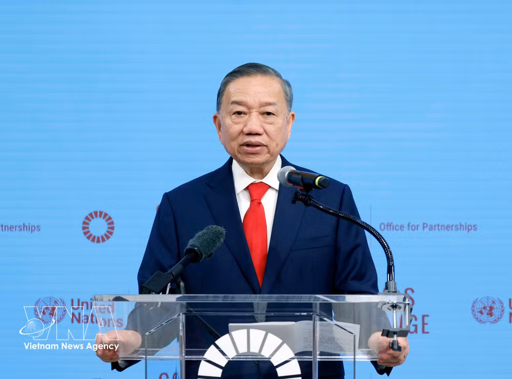 vnanet-potal-tong-bi-thu-chu-tich-nuoc-to-lam-du-le-trao-van-kien-thoa-thuan-hop-tac-voi-cac-co-quan-cua-lien-hop-quoc-9042782.jpg