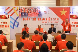 SEA Games 33 : Le ministre chargé des sports encourage la délégation sportive vietnamienne en Thaïlande
