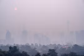 Smog et pollution à Kuala Lumpur, en Malaisie, le 9 octobre 2026. Photo : Xinhua/VNA