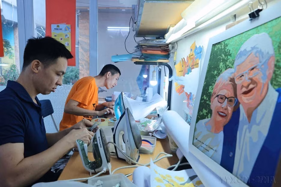 La coopérative Vun Art est un espace d'apprentissage et d'emploi permettant aux personnes en situation de handicap d'accéder à l'autonomie par la valorisation de leur talent. Photo : VNA ​