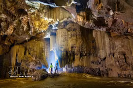 Découverte d'une nouvelle grotte aux formations géologiques exceptionnelles à Phong Nha-Ke Bang