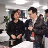 Ly Pham et Luu Vinh Toan lors d'un événement à Zurich. Photo : VNA