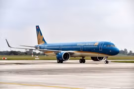 Vietnam Airlines a annoncé le 29 novembre avoir reçu les instructions d'Airbus et de la CAAV concernant la mise à jour logicielle de ses A320 et A321. Photo: VNA