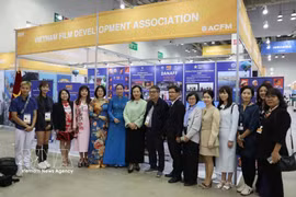Le stand du cinéma vietnamien au Marché du contenu et du film asiatique. Photo : VNA