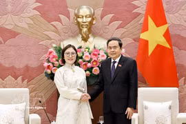 Le président de l’Assemblée nationale Tran Thanh Man et l’ambassadrice de Mongolie Ganbaatar Hulan. Photo: VNA