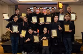 À l’issue des épreuves de sélection rigoureuses diffusées sur la chaîne nationale VTV3, les 14 chefs les plus talentueux ont officiellement rejoint les cuisines de la prestigieuse émission Top Chef Vietnam 2026.. Photo. vtv.vn