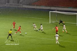 L'équipe nationale vietnamienne de football des moins de 23 ans (U23) a fait match nul 1-1 avec l’équipe U23 du Koweït. Photo: VNA