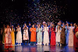 Photo d'illustration : Le festival culturel « Vietnam brillant », qui s'est tenu du 26 au 28 juin 2026 au Centre culturel Zahrada, à Prague, en République tchèque, a attiré de nombreux participants vietnamiens à l'étranger. Photo : VNA 