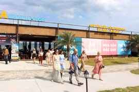 À la mi-octobre 2026, les destinations côtières de la province de Lam Dong commencent à accueillir les touristes internationaux venus passer l’hiver.