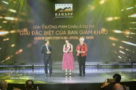 Cérémonie de clôture et remise des prix du Festival du film asiatique de Da Nang (DANAFF) 2025. Photo : VNA