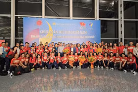 La délégation sportive vietnamienne a quitté le Vietnam dans la nuit du 15 septembre pour le Japon, où elle participera aux 20es Jeux asiatiques (ASIAD 20). Photo: baochinhphu.vn