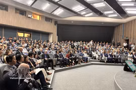 Séminaire international annuel intitulé « L’énergie nucléaire en Bulgarie – Sécurité énergétique nationale, régionale et mondiale », tenu du 10 au 12 juin dans la ville de Varna. Photo: VNA