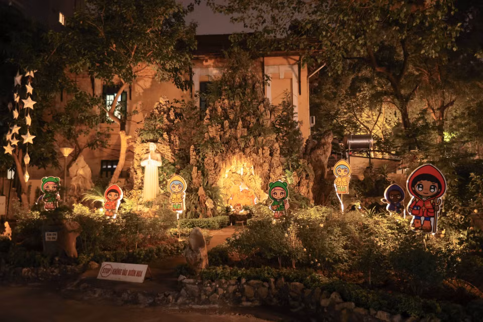 L'église de Cua Bac décorée pour Noël 2024. Photo : Hoang Hieu - VNA