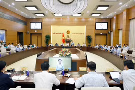 Panorama de la réunion du Comité permanent de l’Assemblée nationale, le 4 août 2026. Photo: VNA