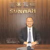 Le Dr Jonathan Choi, président du groupe hongkongais Sunwah, président de la Chambre générale de commerce chinoise de Hong Kong et président du groupe vietnamien VinaCapital. Photo: VNA