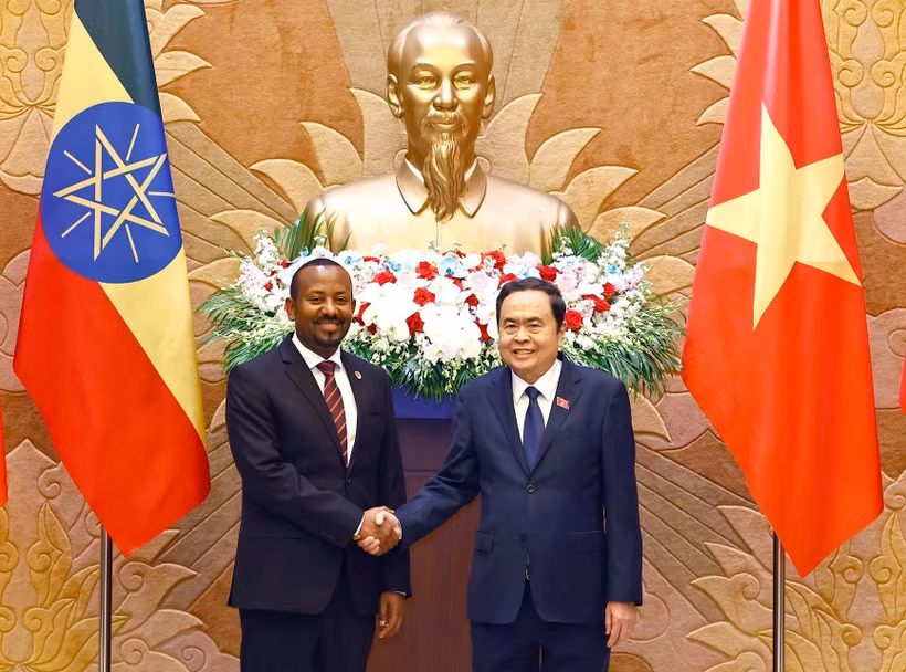 Le président de l'AN Tran Thanh Mân reçoit le Premier ministre éthiopien Abiy Ahmed Ali. Photo: VNA