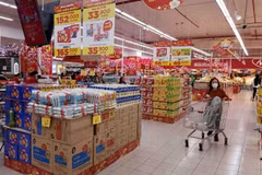 Un supermarché A Go! à Long Biên, Hanoi. La chaîne appartient à Central Retail, qui prévoit d'investir 1,38 milliard de dollars pour élargir ses activités en Thaïlande et au Vietnam. Photo : VNA