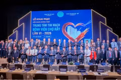 Plus de 1.000 cardiologues et experts de la santé se sont réunis le 13 septembre à Hô Chi Minh-Ville pour la 6e conférence scientifique du Centre cardiovasculaire de l’Hôpital Cho Rây. Photo gracieusetée de l’Hôpital Cho Rây