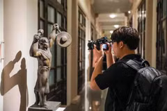Les visiteurs pourront explorer les collections du musée à la nuit tombée et profiter d’un riche mélange d’art et d’expériences interactives. Photo: VNA