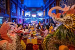 Le banquet impérial fait revivre la cuisine royale de la dynastie des Nguyên. Photos : vneconomy.vn