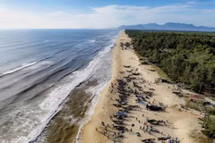 Plage de la commune de Vinh Thanh vue d'en haut. Photo : baovanhoa
