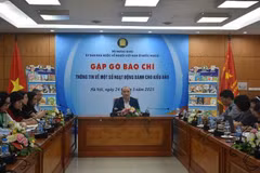 Le vice-président du Comité d’Etat chargé des Vietnamiens résidant à l’étranger Nguyên Manh Dông lors de la rencontre avec la presse. Photo: baochinhphu.vn