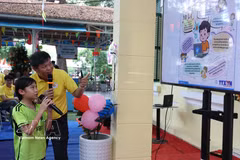 Les enfants dans la province de Khanh Hoa sont encouragés à penser et à agir vert. Photo : VNA