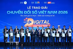 Les lauréats des Vietnam Digital Awards 2026 lors de la cérémonie, à Hanoi, le 14 octobre. Photo : VNA