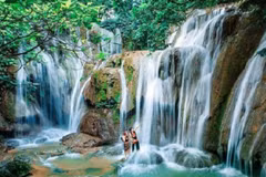 Autour de la cascade de Voi se trouve l'endroit où vit le peuple M'nong. Photo : Top 10 de Binh Phuoc 