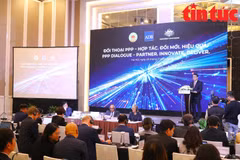 Vue d'ensemble du Dialogue de haut niveau sur les PPP 2025, à Hanoi, le 25 novembre. Photo : VNA