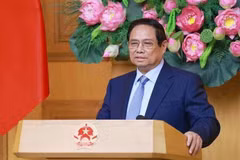 Le Premier ministre Pham Minh Chinh s’exprime lors du dialogue avec le monde des affaires américain à Hanoi, le 13 mai. Photo : VNA