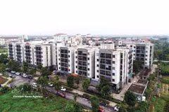 Le quartier de logements sociaux de Mê Linh (Hanoï). Le Vietnam ouvre de nouvelles opportunités d’investissement sélectif dans le logement social et les zones industrielles. Photo : VNA