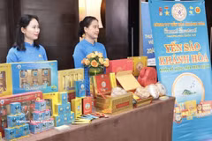 Un produit labellisé «Marque nationale» exposé lors du Forum international de la marque nationale du Vietnam. Photo : VNA