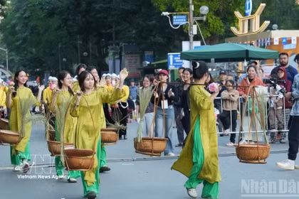 Le Festival de l’Automne de Hanoï 2026 se tiendra du 25 au 27 septembre. Photo: nhandan.vn