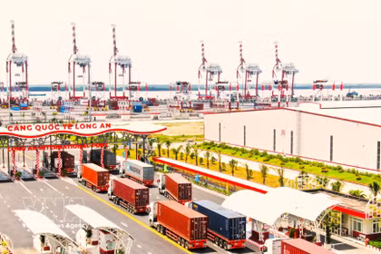 Le port international de Long An. Photo: VNA