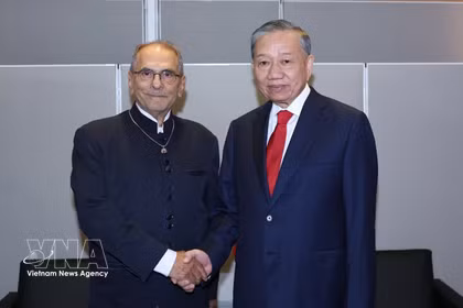 Le secrétaire général du Parti communiste du Vietnam (PCV) et président vietnamien, To Lam (droite), rencontre le résident du Timor-Leste, José Ramos-Horta. Photo: VNA