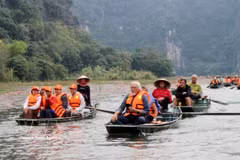 Au premier semestre 2026, la province de Ninh Binh enregistre des résultats remarquables, avec 17,6 millions de visiteurs. Photo: VNA