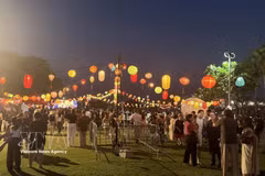 Le Festival des Lanternes 2026 attire des milliers de visiteurs à Darwin, en Australie. Photo: VNA