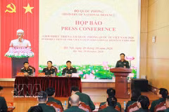 Conférence de presse sur la présentation de l’Exposition internationale de la défense du Vietnam 2026. Photo: VNA
