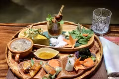Chao Show présente la cuisine des trois régions du Vietnam à travers neuf plats vietnamiens emblématiques. Photo : VNA
