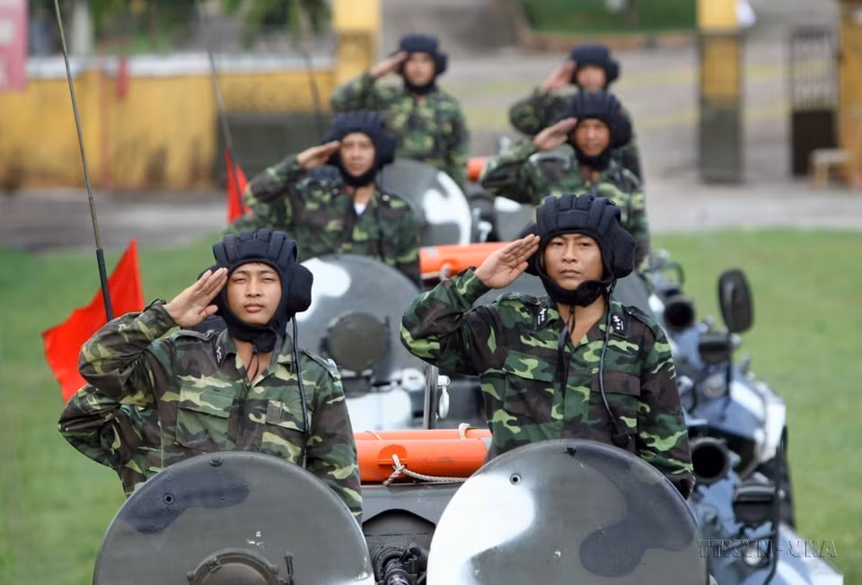 Le bataillon mécanisé 474 du groupe M47, relevant de la Marine populaire du Vietnam, accomplit toujours les tâches assignées et effectue bien les exercices d'entraînement et de préparation au combat. Photo: VNA