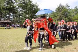 La cérémonie de mariage chez les Dao rouges à Lai Châu