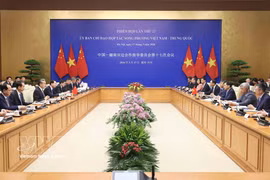 Lors de la 17ᵉ session du Comité directeur de la coopération bilatérale Vietnam–Chine à Hanoï. Photo : VNA