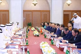 Panorama de l'entretien entre le Premier ministre koweïtien et son homologue vietnamien. Photo: VNA