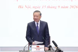 Le secrétaire général du Parti et président de la République, To Lam, lors de la rencontre des membres du Comité exécutif de l’Union des organisations d’amitié du Vietnam (UOAV) pour le 7e mandat (2026-2031). Photo : VNA