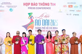 La 11e Fête de l'ao dài (tunique traditionnelle vietnamienne) de Ho Chi Minh-Ville 2025 se déroule du 1er au 9 mars,. Photo : VNA